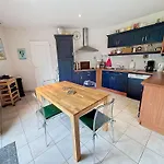 Prázdninový dům Contemporaine: Terrasse, Jardin Clos, 4 Chambres, Proche Et Attractions - Fr-1-361-74 *