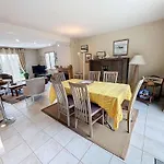 Contemporaine: Terrasse, Jardin Clos, 4 Chambres, Proche Et Attractions - Fr-1-361-74 Prázdninový dům