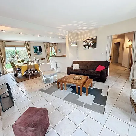 Contemporaine: Terrasse, Jardin Clos, 4 Chambres, Proche Et Attractions - Fr-1-361-74 * Saint-Pair-sur-Mer