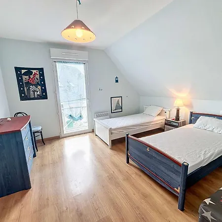 Nyaraló Contemporaine: Terrasse, Jardin Clos, 4 Chambres, Proche Et Attractions - Fr-1-361-74