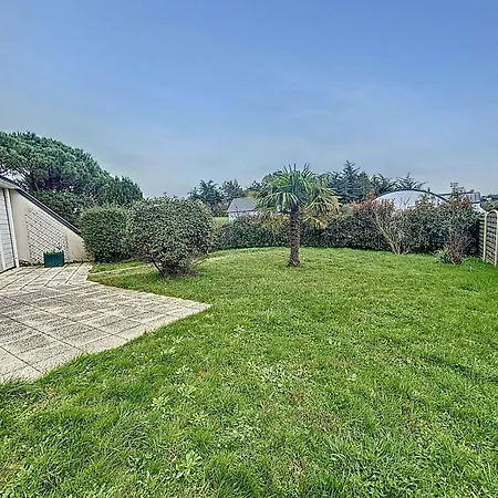 Contemporaine: Terrasse, Jardin Clos, 4 Chambres, Proche Et Attractions - Fr-1-361-74 Nyaraló