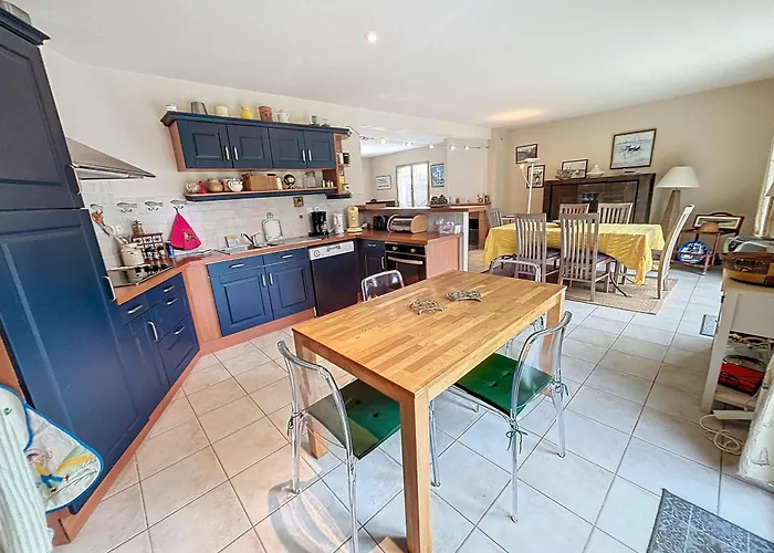 Contemporaine: Terrasse, Jardin Clos, 4 Chambres, Proche Et Attractions - Fr-1-361-74 Saint-Pair-sur-Mer