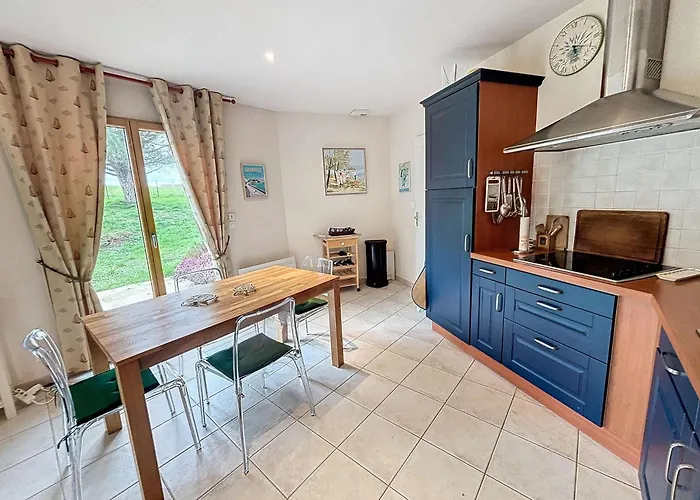 Contemporaine: Terrasse, Jardin Clos, 4 Chambres, Proche Et Attractions - Fr-1-361-74 Holiday home Saint-Pair-sur-Mer