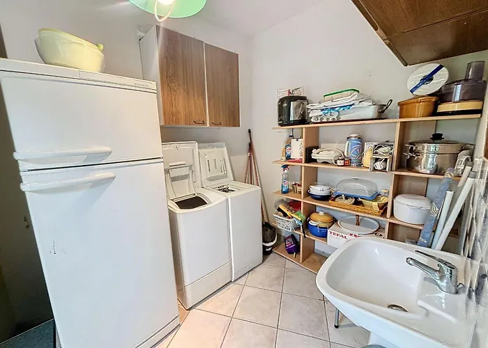 Holiday home Contemporaine: Terrasse, Jardin Clos, 4 Chambres, Proche Et Attractions - Fr-1-361-74 *